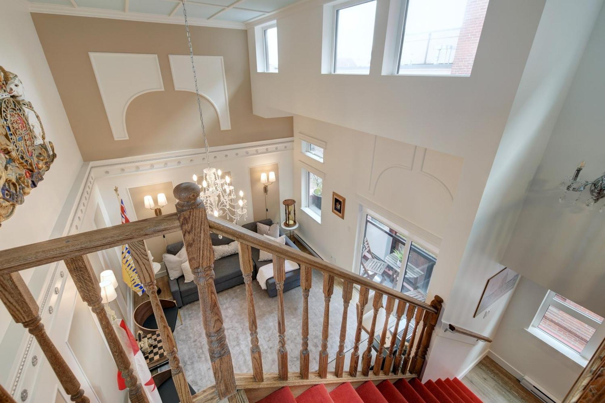 Victoria'S Parliamentary Suite With Private Rooftop Patio & Harbour View Екстер'єр фото